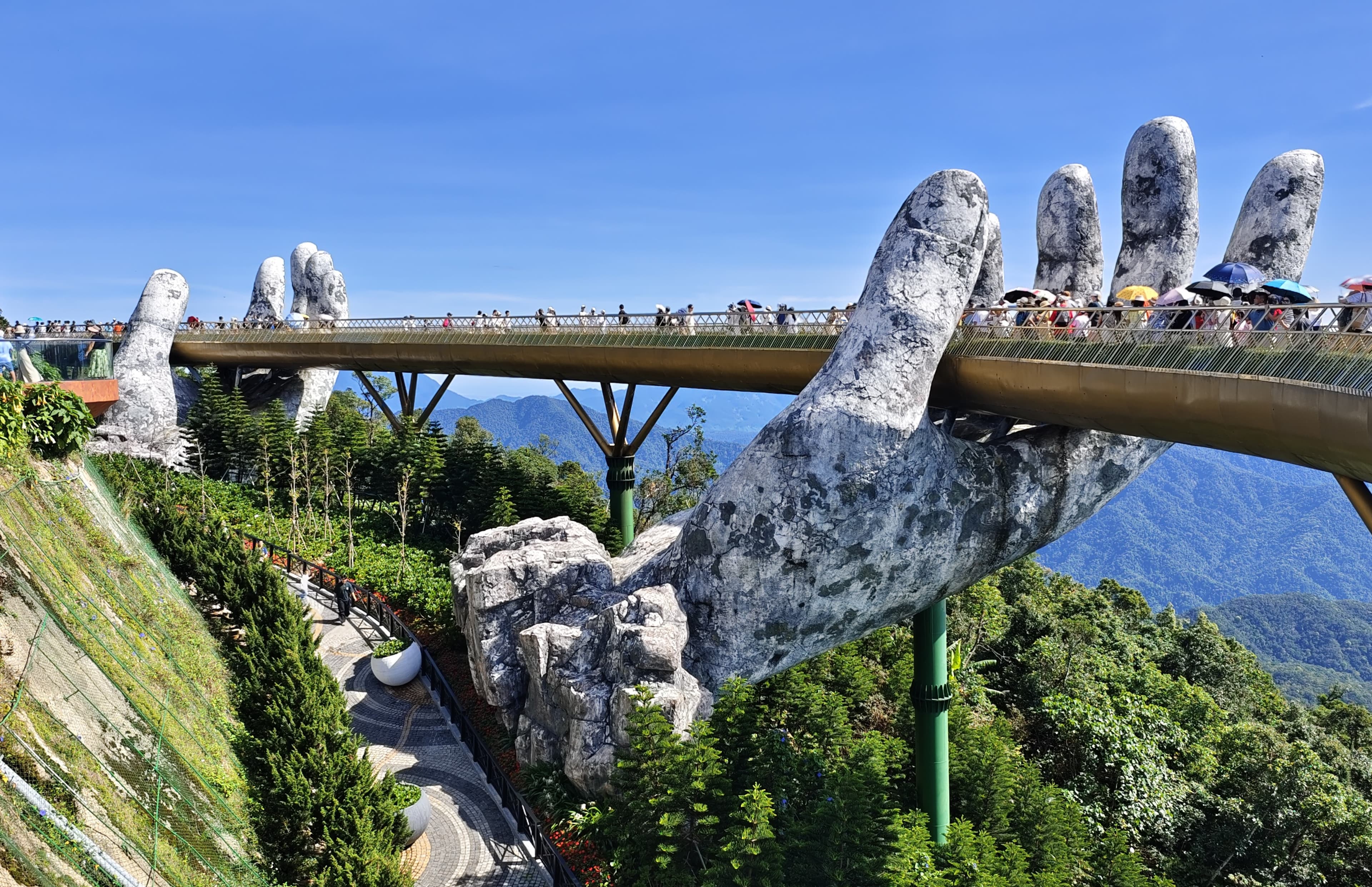 The Golden Bridge at Ba Na Hills, the marquee Day 2 option west of Da Nang