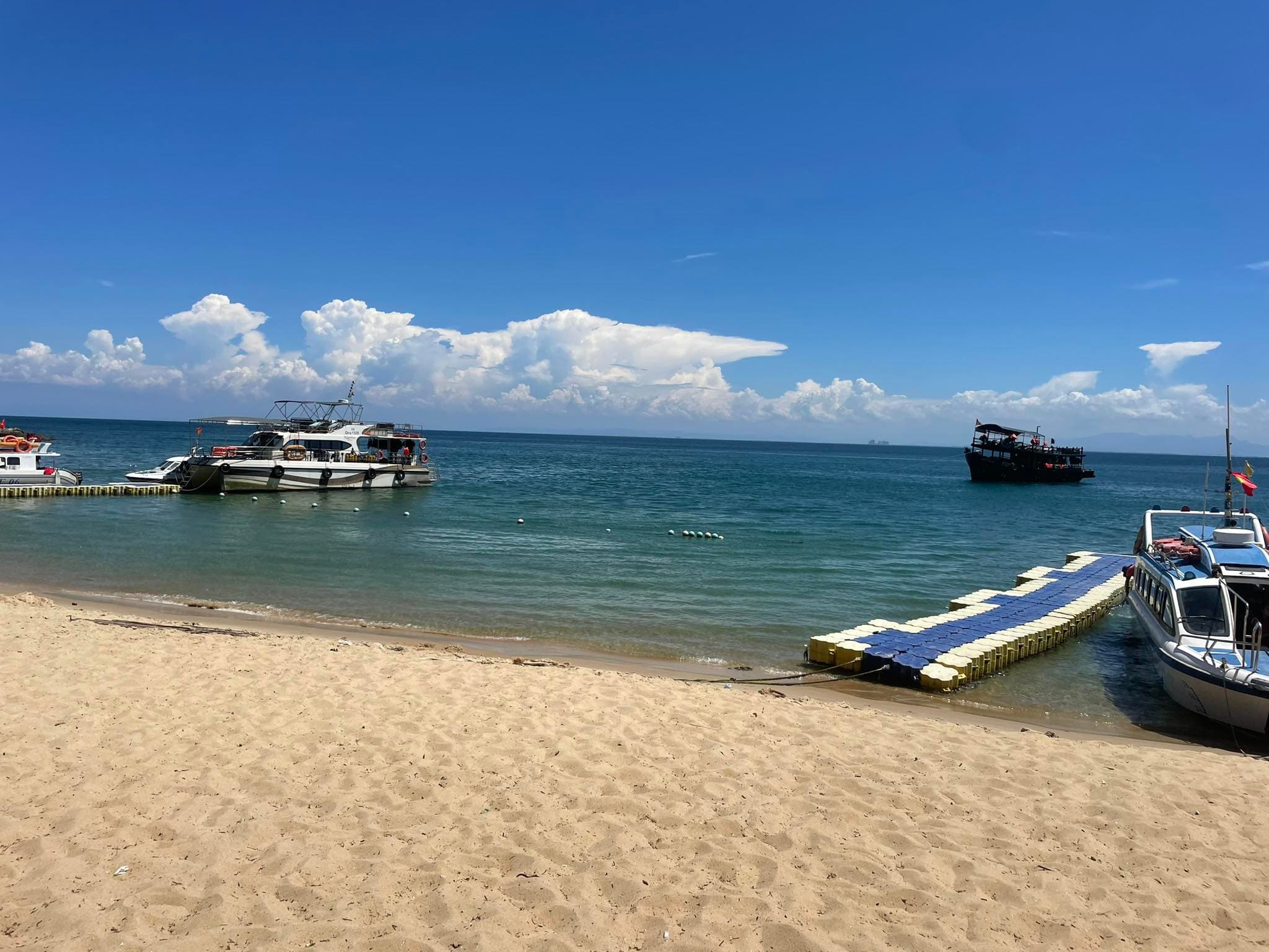 A quiet seaside view on the Cham Islands off the coast near Hoi An